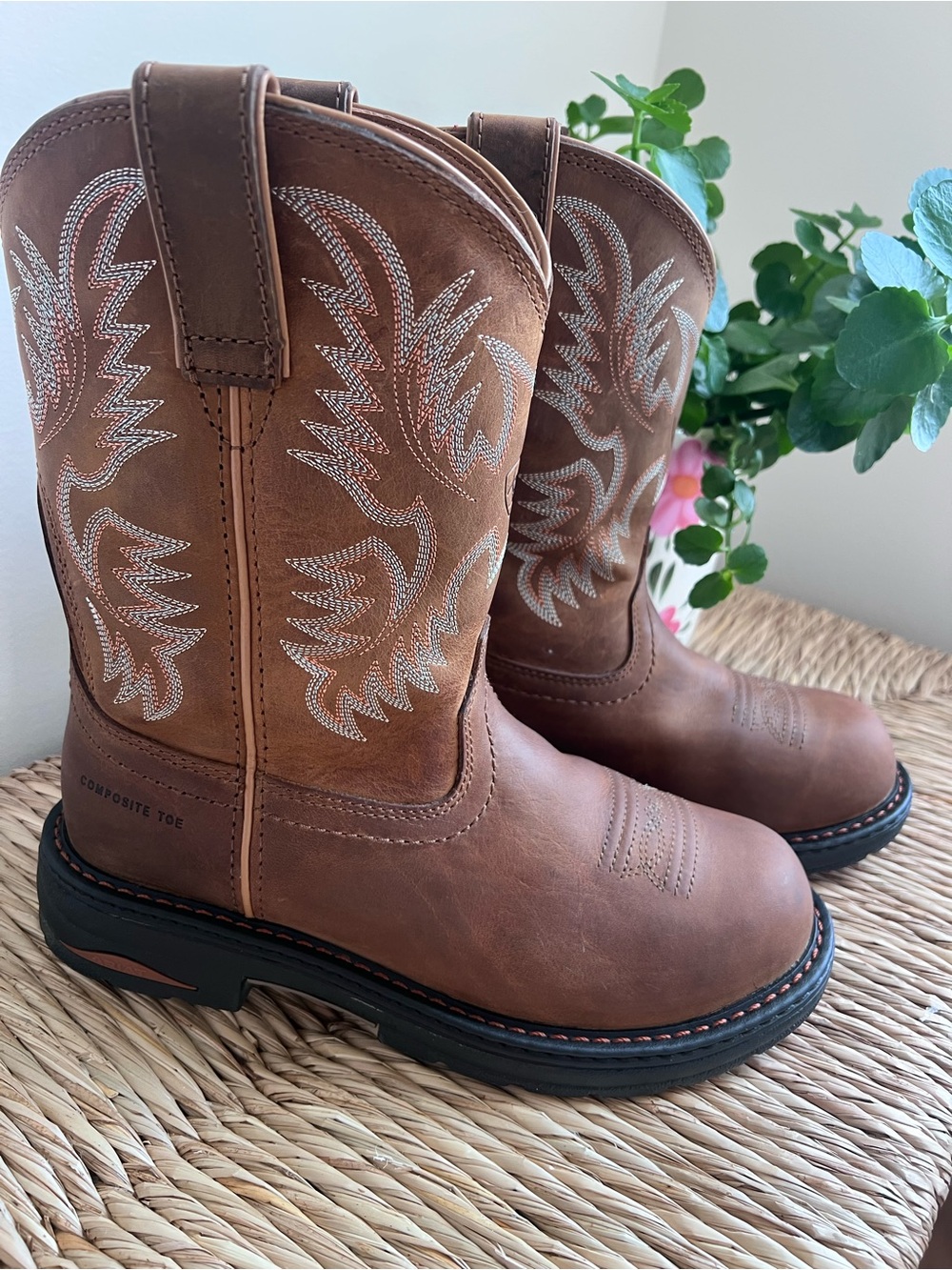 Ariat Tracey Brown Woman’s Composite Toe  Brown Western Work Boots. Size 7